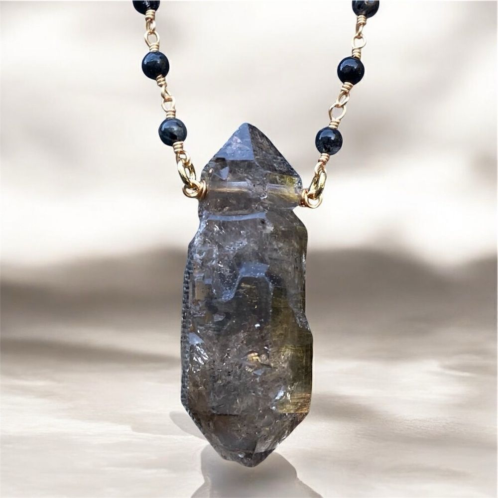 NWOT New Aviva Stanoff Terminated Herkimer Diamond Crystal Necklace